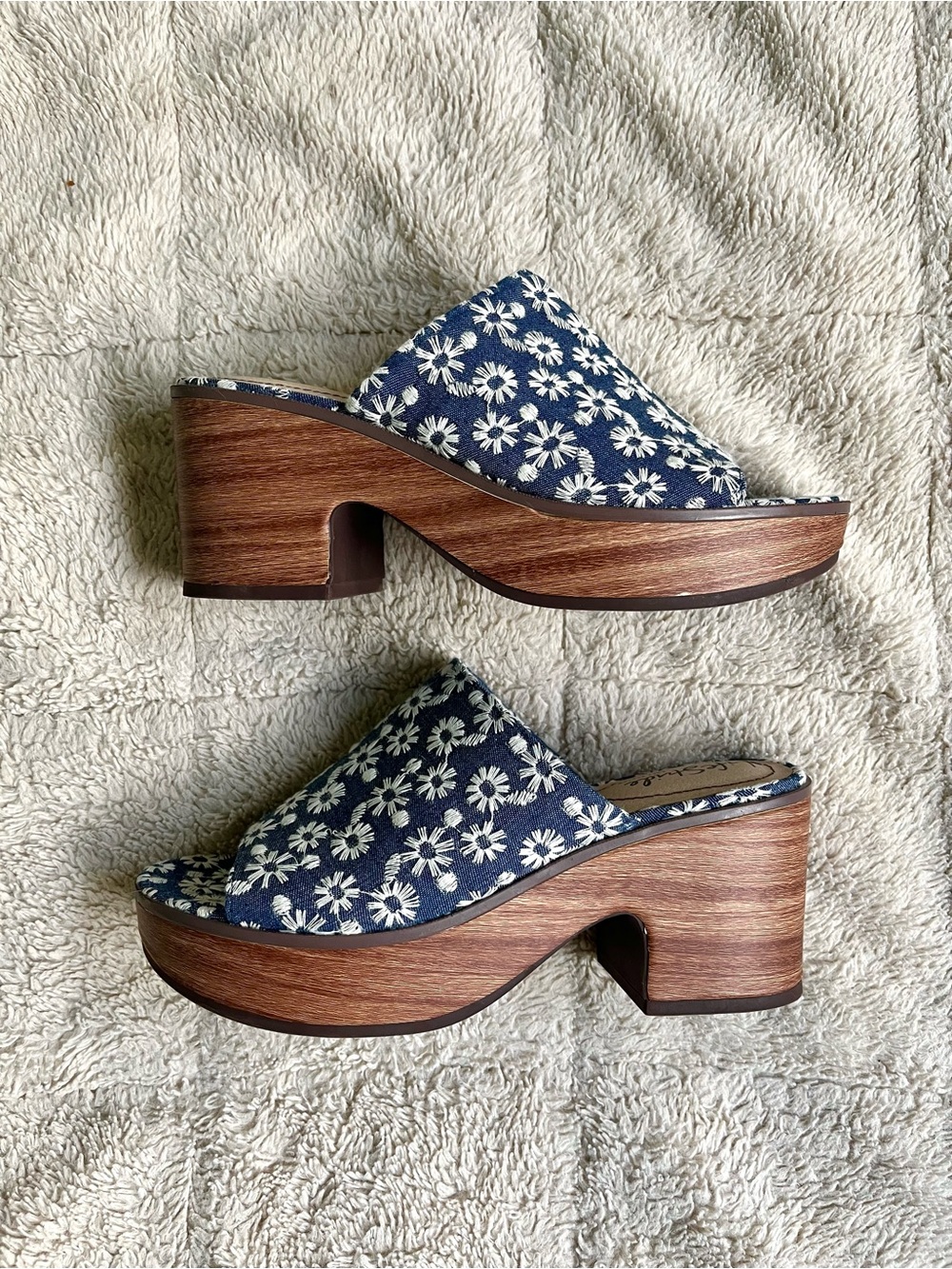 Y2K LifeStride PARADISE Daisy Embroidered Chunky Heel Slide Sandals Size 7
